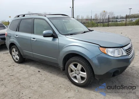 2010 Subaru Forester 2.5X Premium из США, поврежденный, VIN JF2SH6CCXAH911273